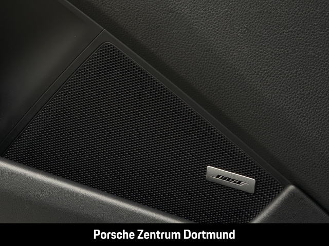 Porsche 992 (911) Carrera BOSE Abstandstempostat SHZ