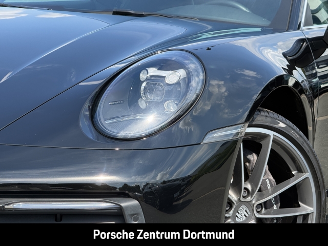 Porsche 992 (911) Carrera SHZ LED Servolenkung+