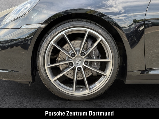 Porsche 992 (911) Carrera SHZ LED Servolenkung+