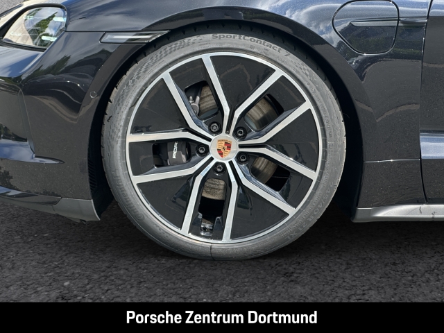 Porsche Taycan Black Edition Clubleder HA-Lenkung BOSE