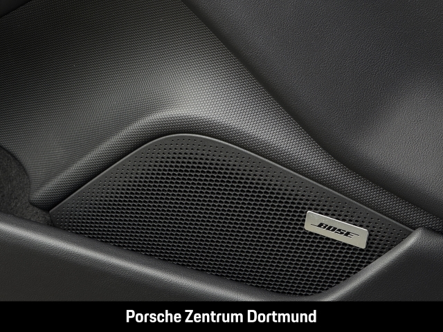 Porsche Taycan BOSE Panorama Abstandstempostat 20-Zoll