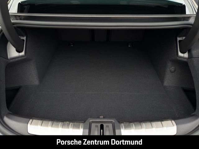 Porsche Taycan BOSE Panorama Abstandstempostat 20-Zoll