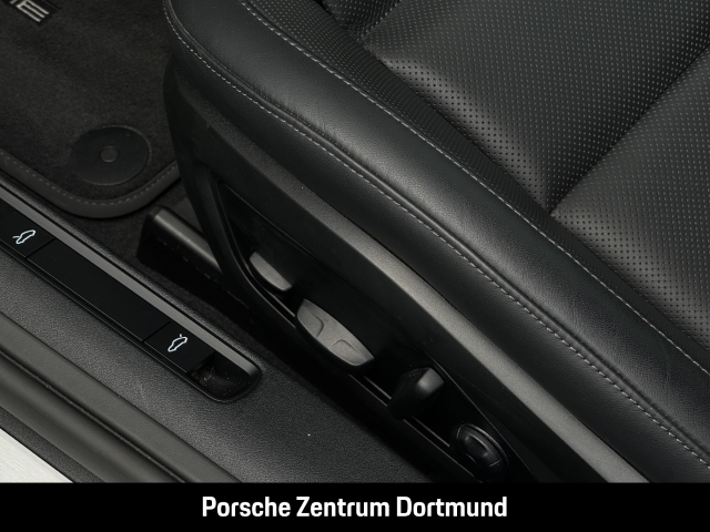 Porsche 992 -2 (911) Carrera S BOSE Abstandstempostat