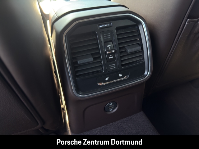 Porsche Macan BOSE Panorama Abstandstempostat 20-Zoll
