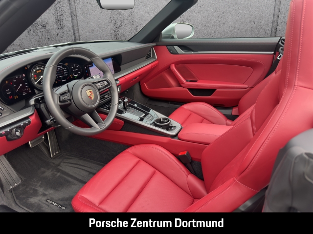 Porsche 992 (911) Carrera 4S Cabriolet InnoDrive SHZ LED