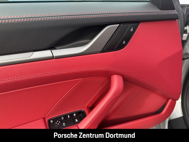 Porsche 992 (911) Carrera 4S Cabriolet InnoDrive SHZ LED