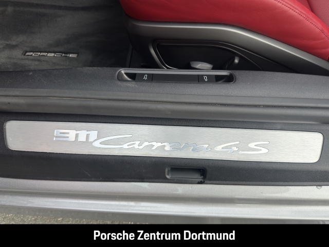 Porsche 992 (911) Carrera 4S Cabriolet InnoDrive SHZ LED