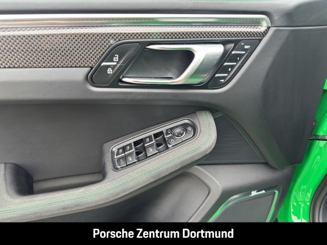 Porsche Macan GTS Burmester Panorama Abstandstempostat