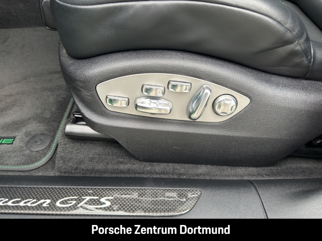 Porsche Macan GTS Burmester Panorama Abstandstempostat