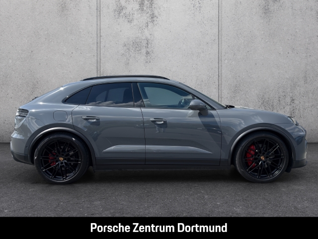 Porsche Macan 4S BOSE Panorama InnoDrive 22-Zoll