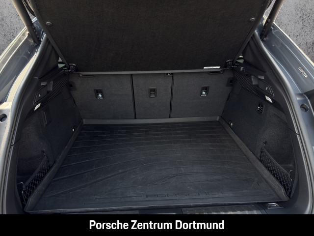Porsche Macan 4S BOSE Panorama InnoDrive 22-Zoll