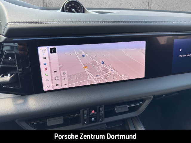 Porsche Macan 4S BOSE Panorama InnoDrive 22-Zoll