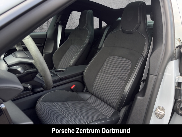Porsche Taycan BOSE Panorama InnoDrive 21-Zoll HUD