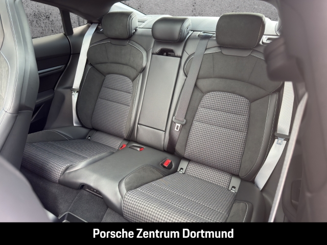 Porsche Taycan BOSE Panorama InnoDrive 21-Zoll HUD