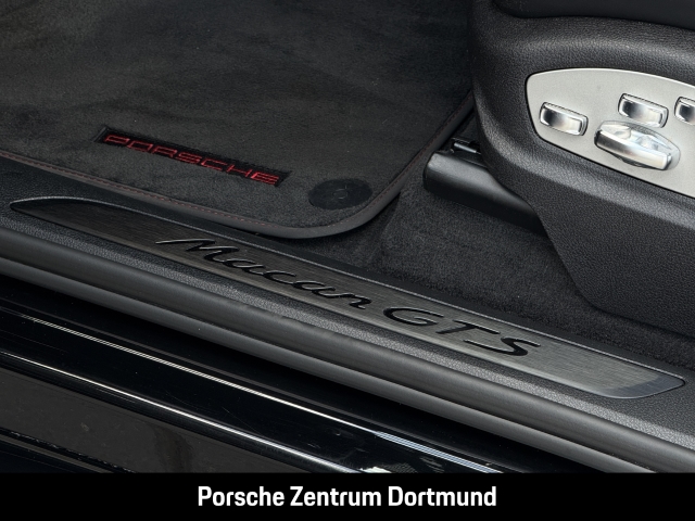 Porsche Macan GTS BOSE Panorama Sportabgas 21-Zoll