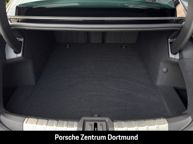 Porsche Taycan 4 BOSE Panorama InnoDrive HUD 20-Zoll