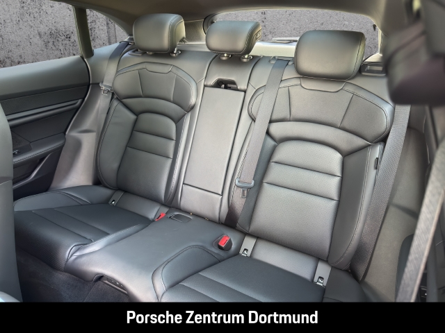 Porsche Taycan Sport Turismo BOSE Panorama InnoDrive HUD