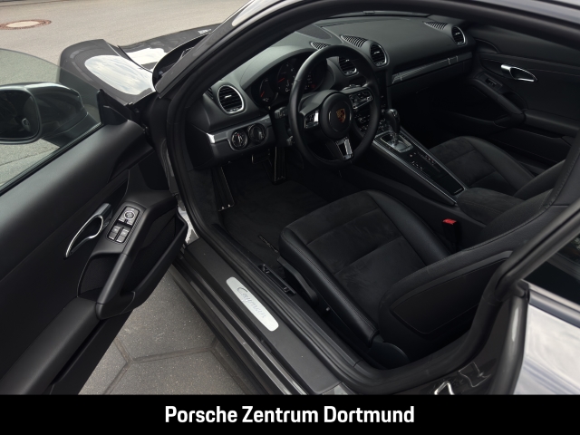 Porsche Cayman 718