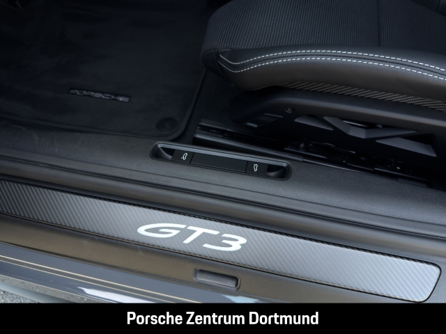 Porsche 992 -2 (911) GT3 mit Touring-Paket BOSE Lift-VA