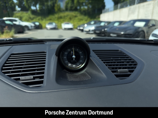 Porsche 992 -2 (911) GT3 mit Touring-Paket BOSE Lift-VA