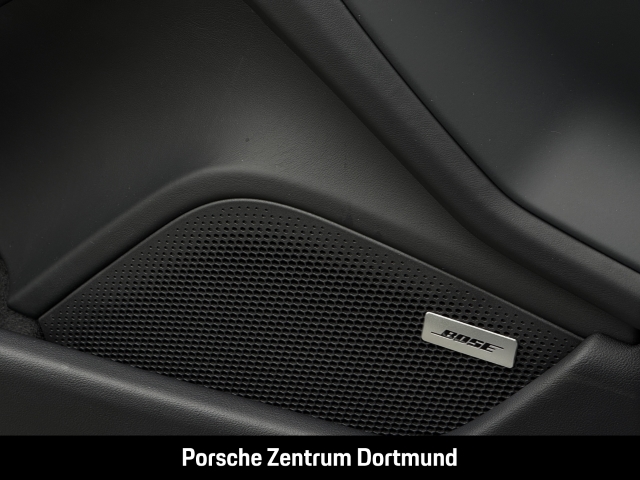 Porsche Taycan 4 Cross Turismo BOSE Panorama 20-Zoll