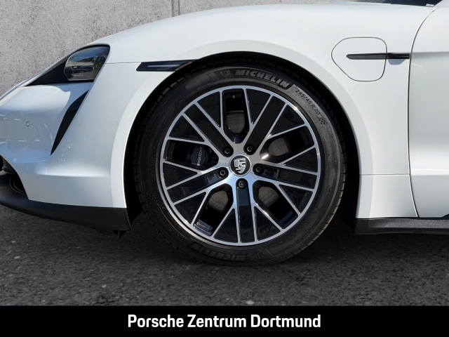 Porsche Taycan Sport Turismo BOSE Panorama 20-Zoll