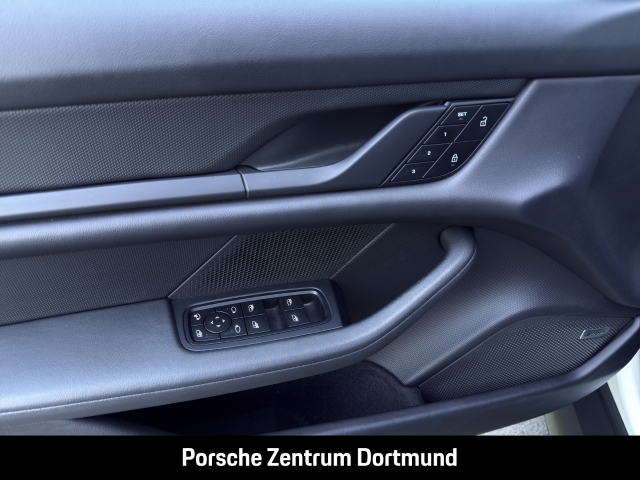Porsche Taycan Sport Turismo BOSE Panorama 20-Zoll