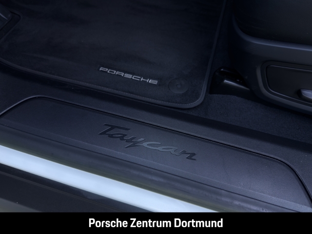 Porsche Taycan Sport Turismo BOSE Panorama 20-Zoll