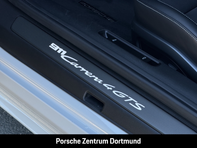 Porsche 992 (911) Carrera 4 GTS BOSE  InnoDrive Lift-VA