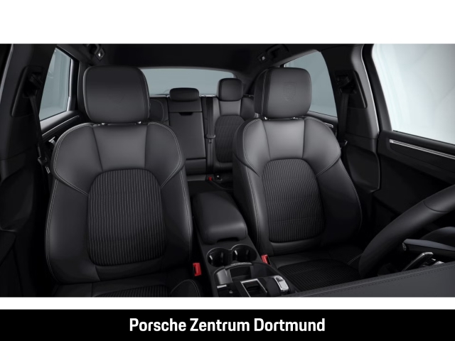 Porsche Macan T
