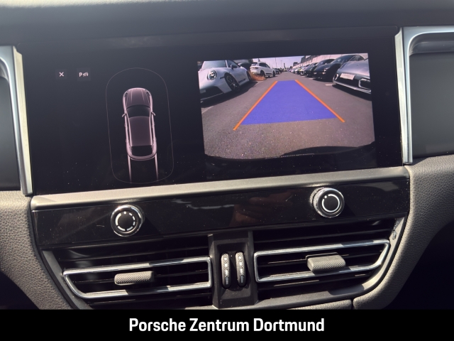 Porsche Macan T