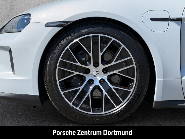 Porsche Taycan Sport Turismo BOSE Panorama 20-Zoll