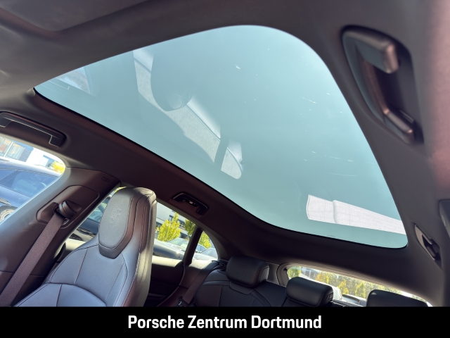 Porsche Taycan Sport Turismo BOSE Panorama 20-Zoll