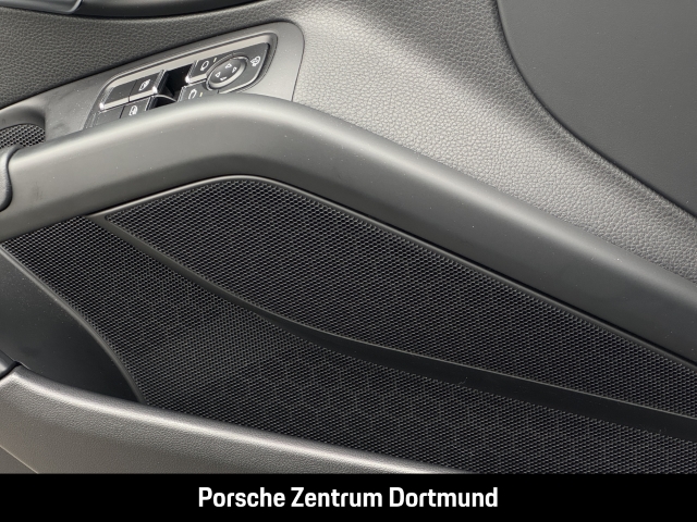 Porsche Cayman 718 PDK NAVI Bi-Xenon 20-Zoll