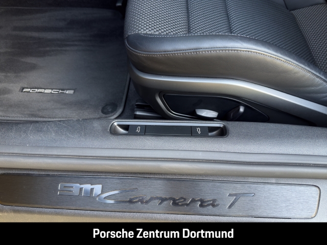 Porsche 992 (911) Carrera T PDK Sportabgas Sportsitze