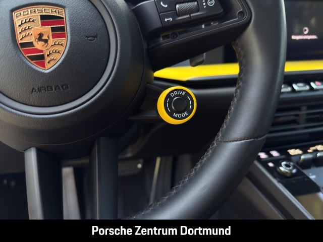 Porsche 992 (911) Carrera T PDK Sportabgas Sportsitze