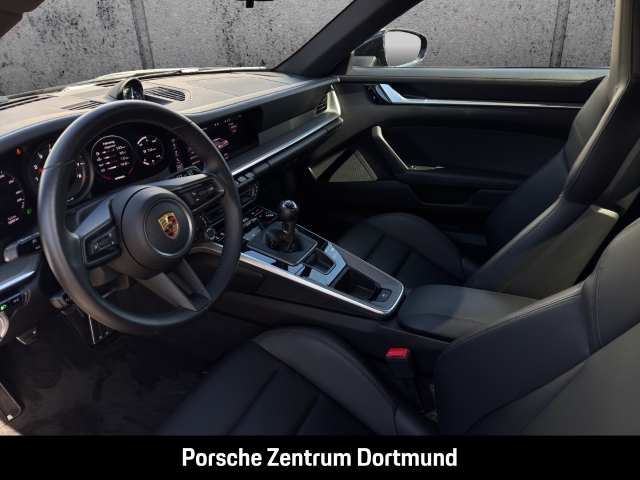 Porsche 992 (911) Carrera S