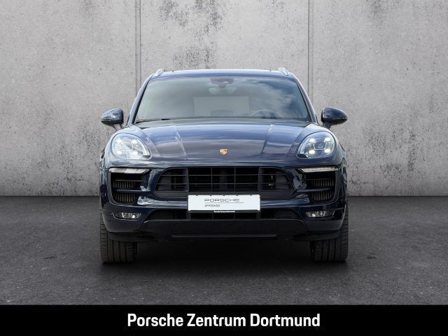 Porsche  Macan S