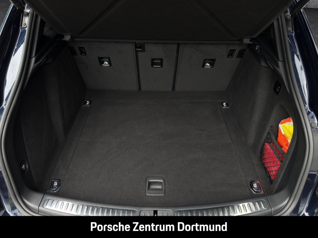 Porsche  Macan S