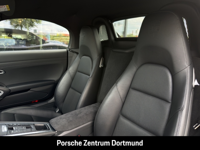 Porsche  Boxster Black Edition