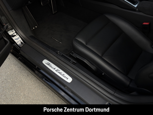 Porsche  Boxster Black Edition
