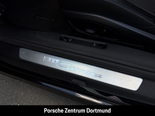 Porsche 992 (911) Carrera