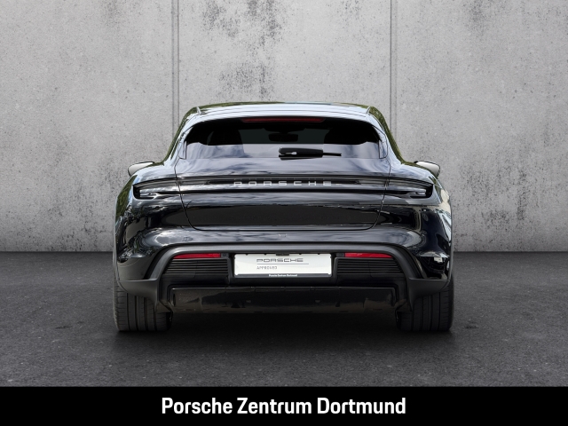 Porsche Taycan 4 Cross Turismo