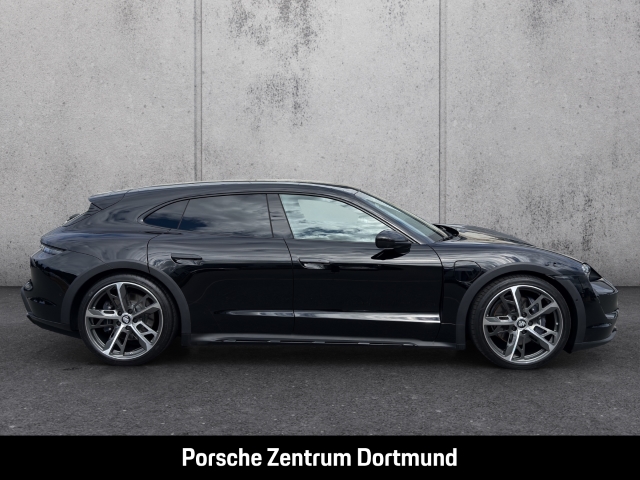 Porsche Taycan 4 Cross Turismo