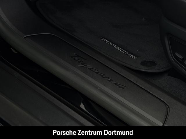 Porsche Taycan 4 Cross Turismo