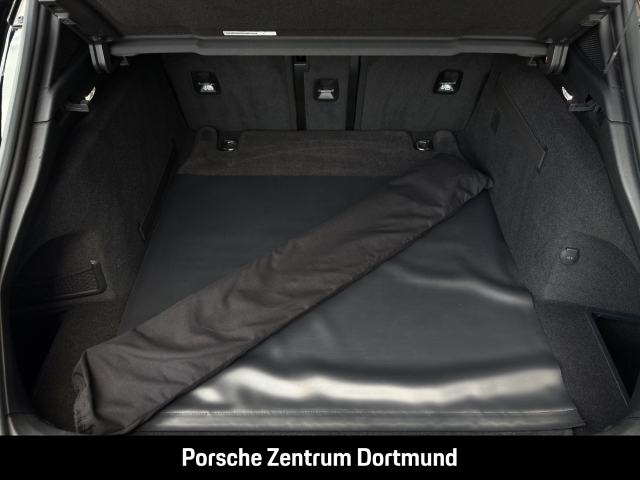 Porsche Taycan 4 Cross Turismo
