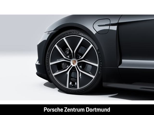 Porsche Taycan GTS