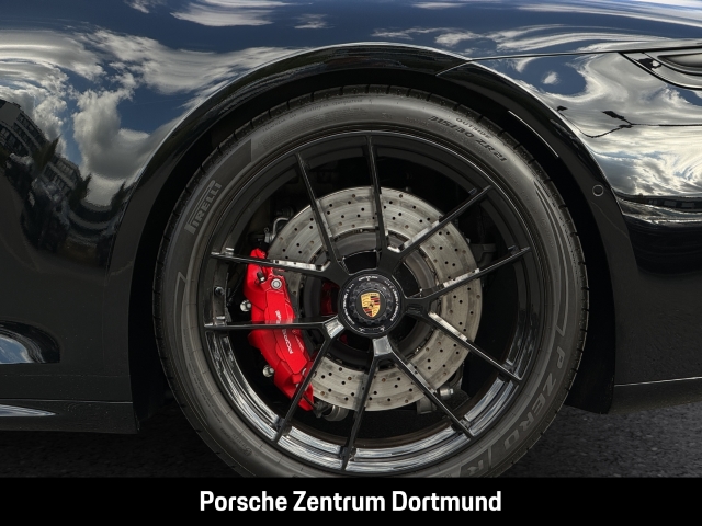 Porsche  992 -2 (911) Carrera GTS