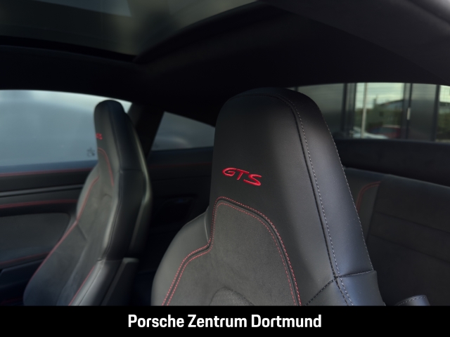Porsche  992 -2 (911) Carrera GTS