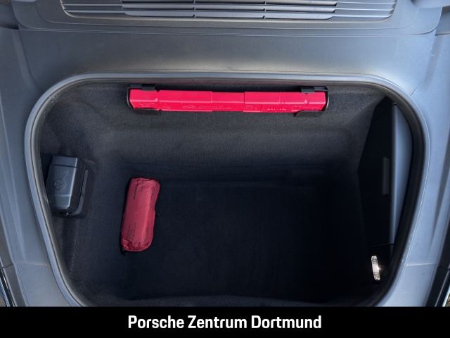 Porsche  992 -2 (911) Carrera GTS